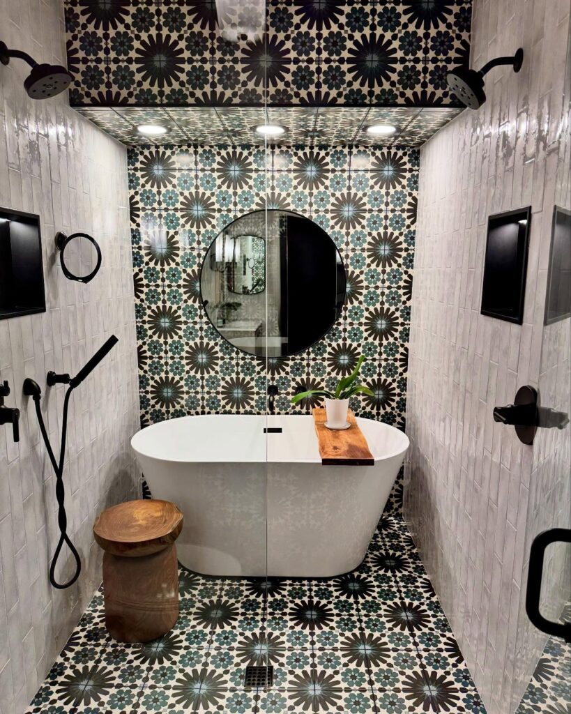 Bold Moroccan-Inspired Elegance
