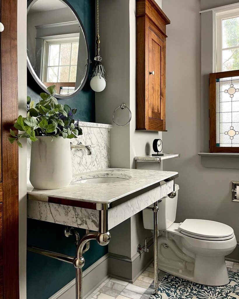 Classic Elegance with a Touch of Vintage Charm

