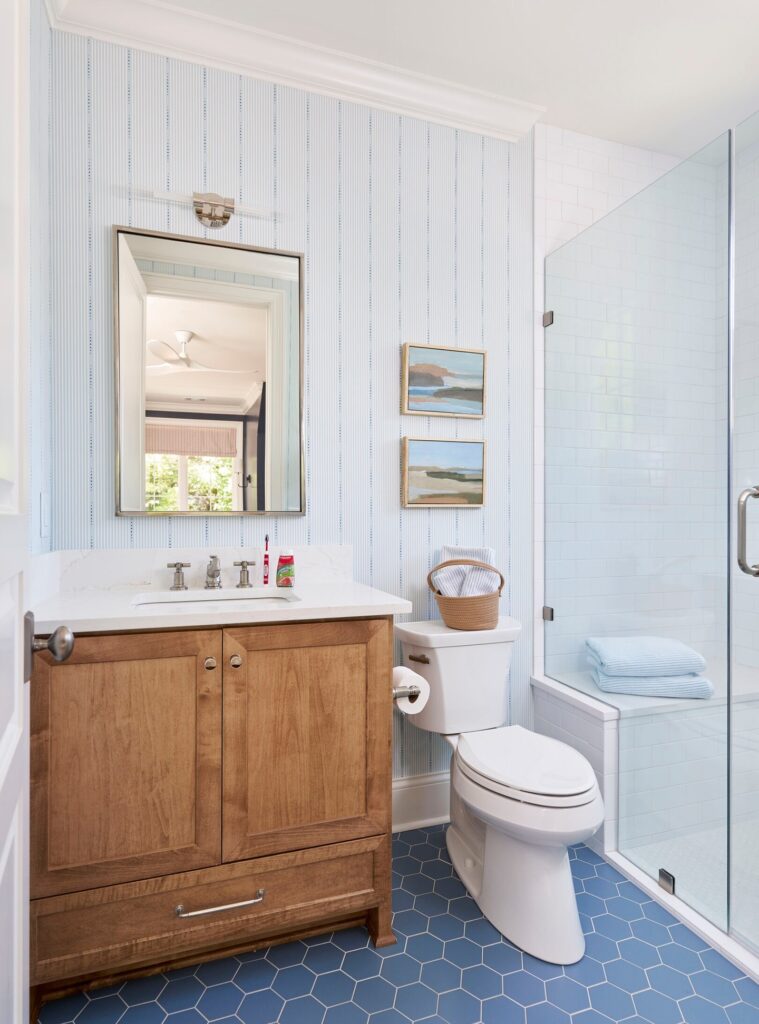 Coastal-Inspired Bathroom Retreat
