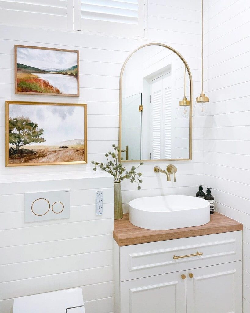 Elegant Minimalist Farmhouse Bathroom
