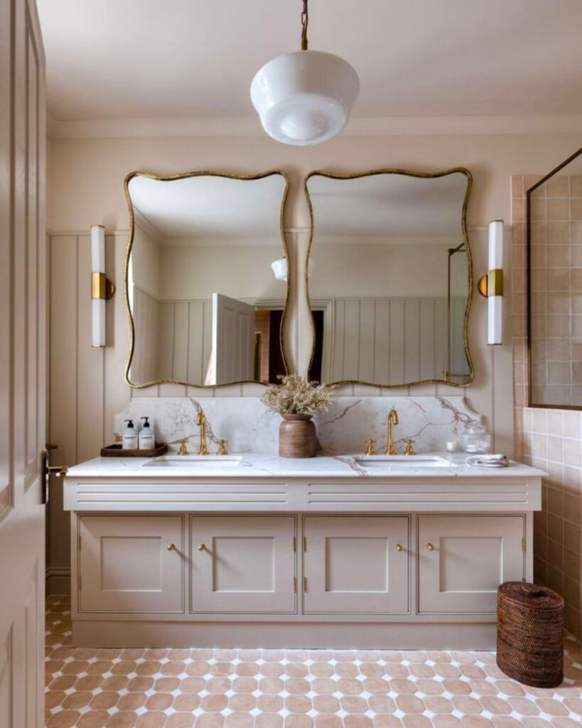 Elegant Vintage-Inspired Double Vanity

