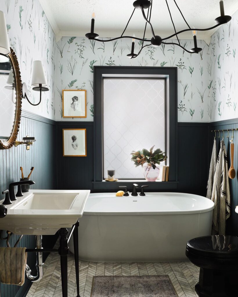 Elegant and Moody Bathroom Design
