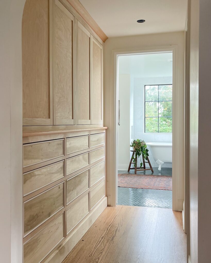 Enhance Your Bathroom with a Built-In Linen Closet