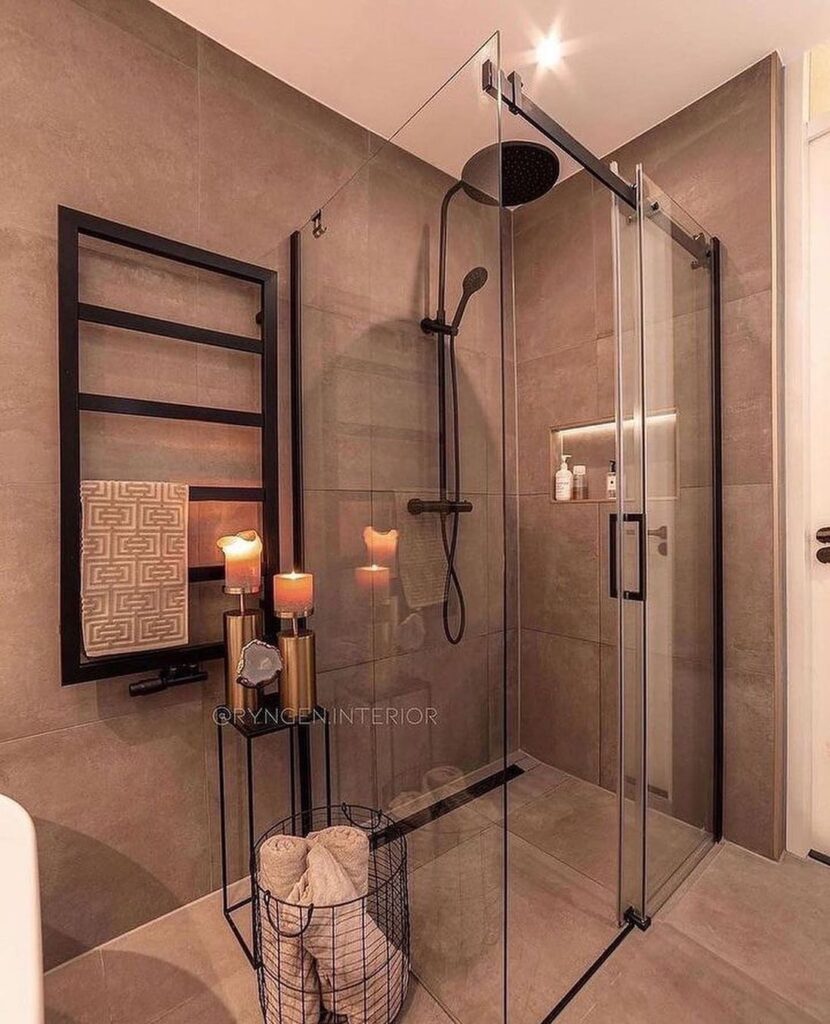 Modern Elegance with a Cozy Ambiance

