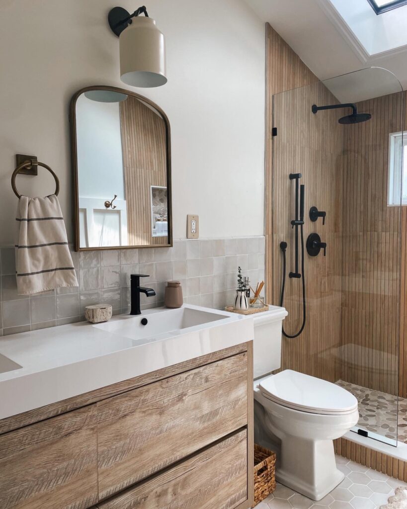 Modern Rustic Bathroom with Natural Wood Accents

