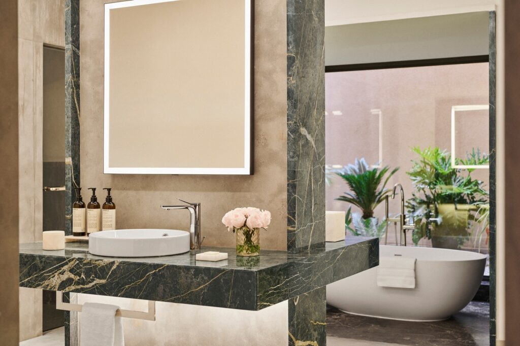 Opulent Serenity with a Natural Touch
