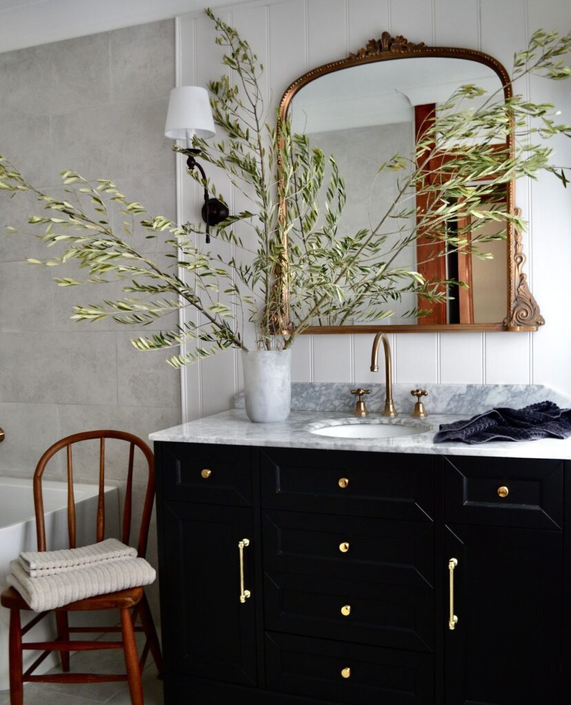 Vintage Charm with Bold Contrast

