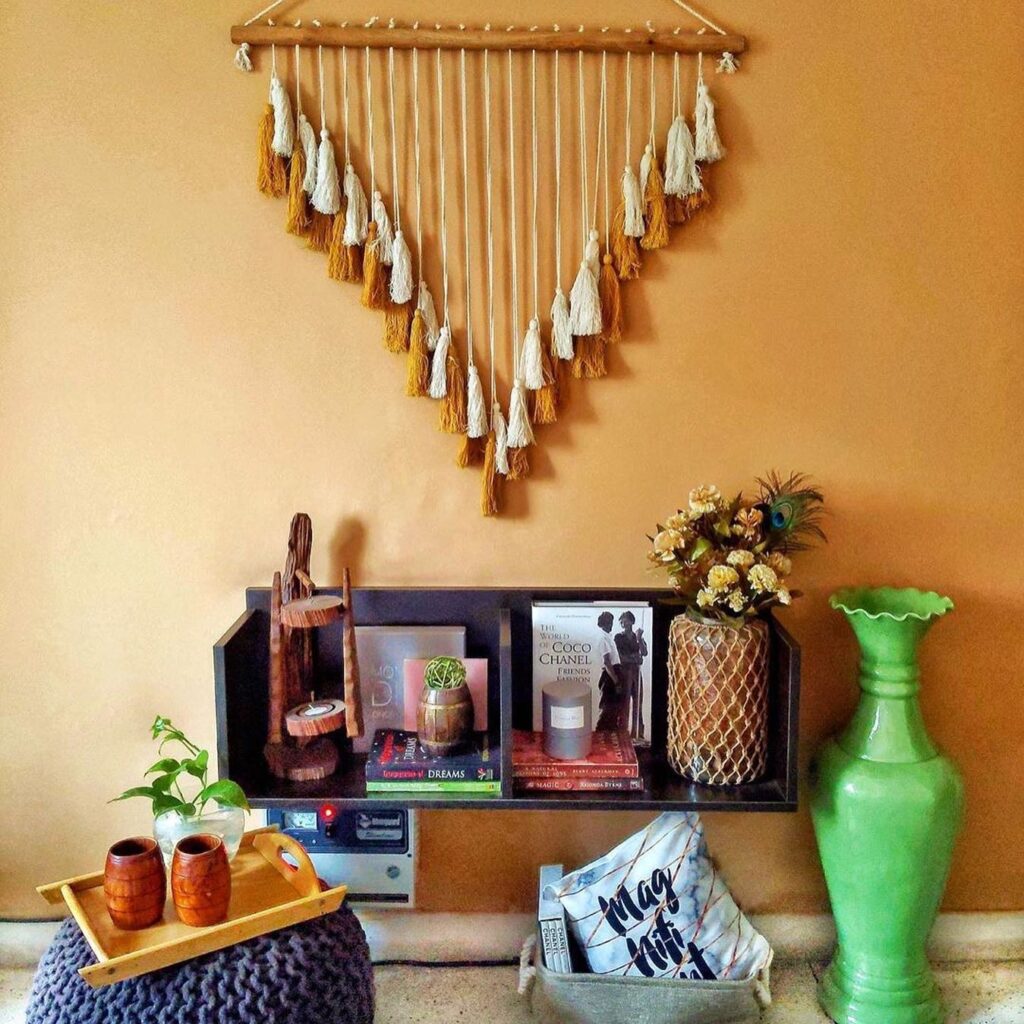 Bohemian Wall Decor with Natural Accents

