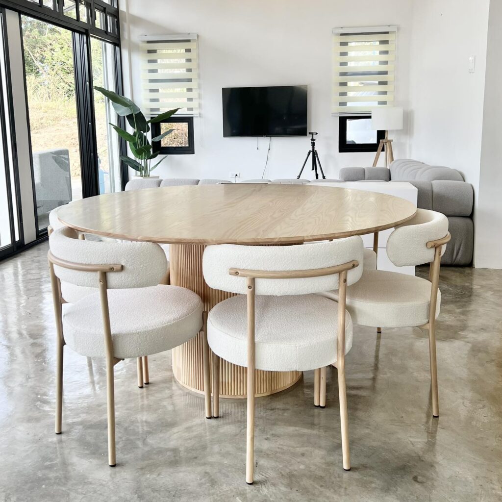 Bright Modern Dining Area with Textured Accents

