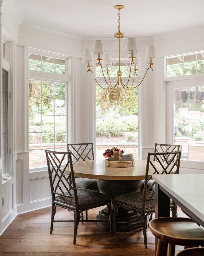 Bright and Elegant Breakfast Nook with Bay Window

