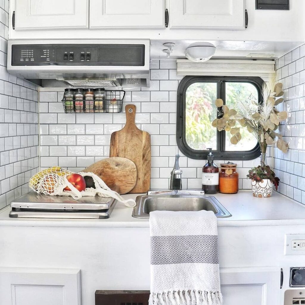Compact and Organized Camper Kitchenette

