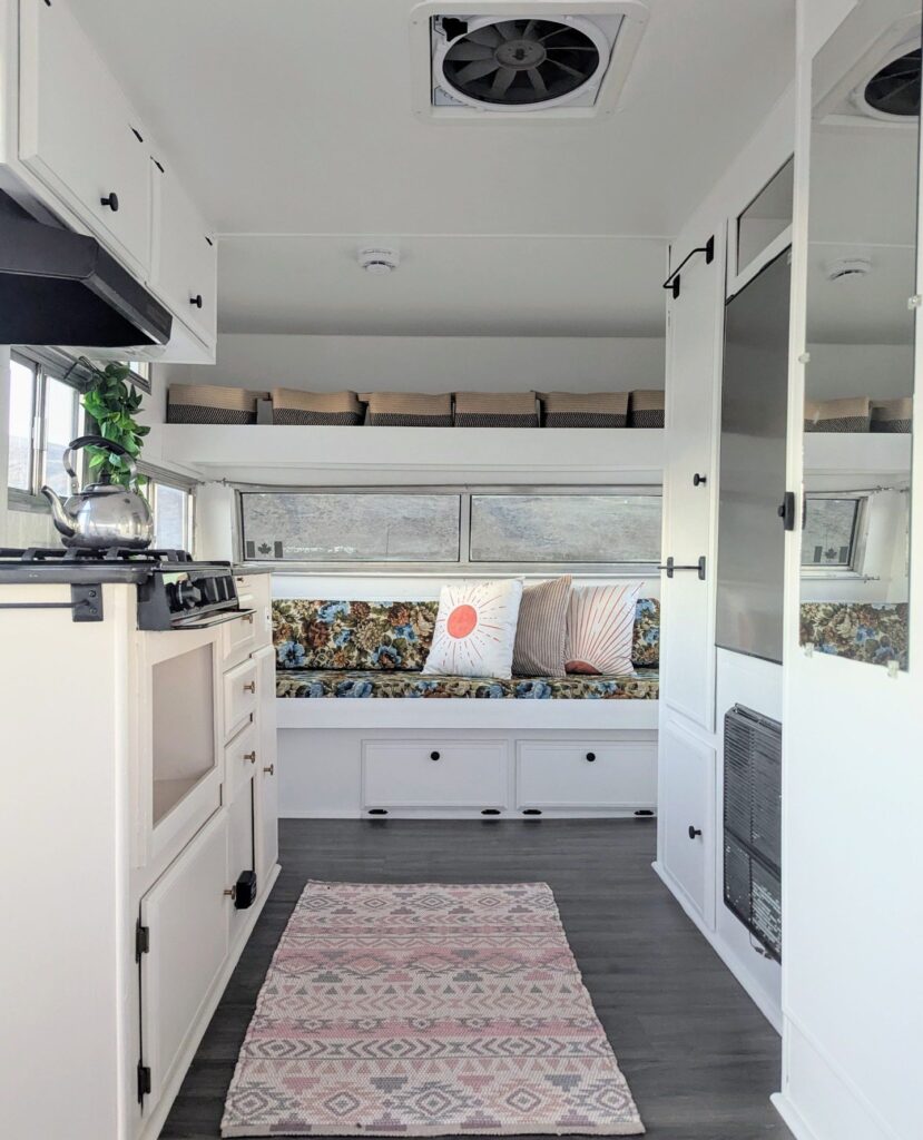 Efficient and Bright Small Camper Interior

