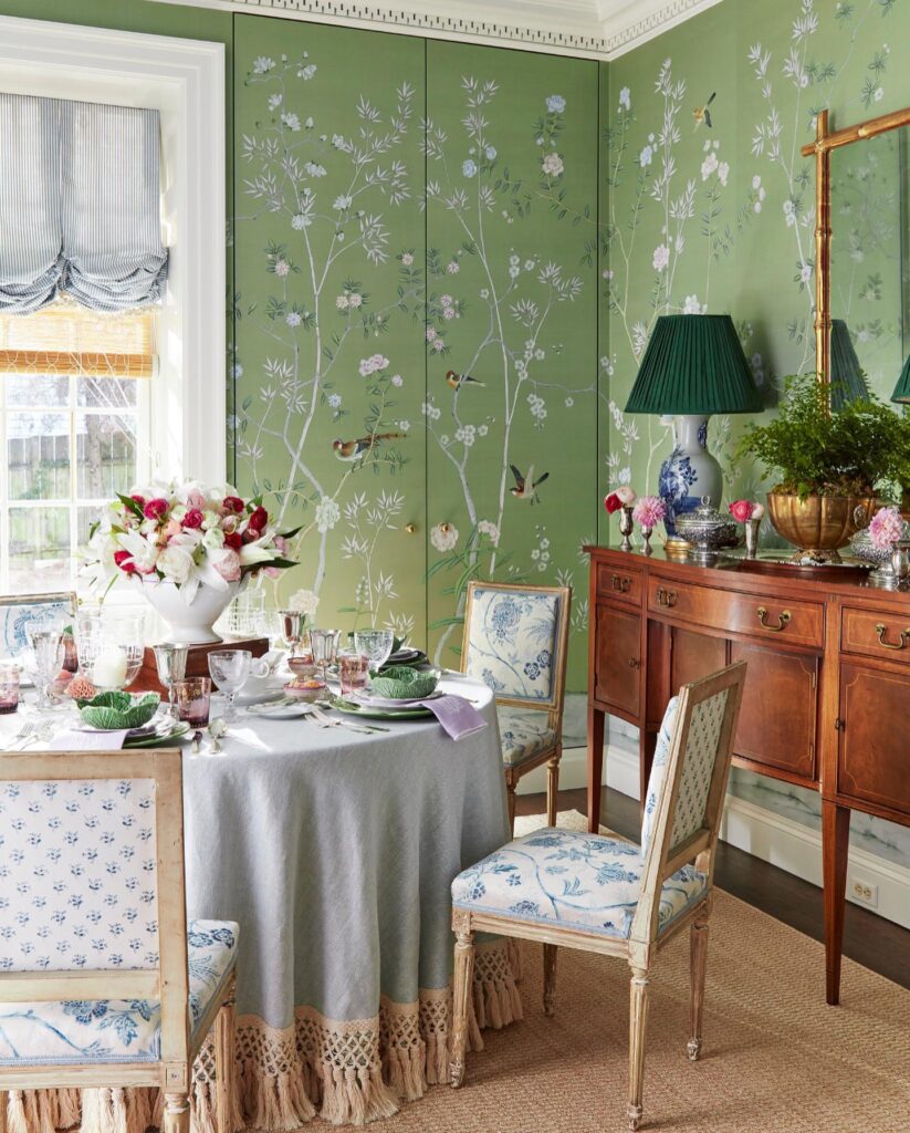 Elegant Green Dining Room with Chinoiserie Wallpaper

