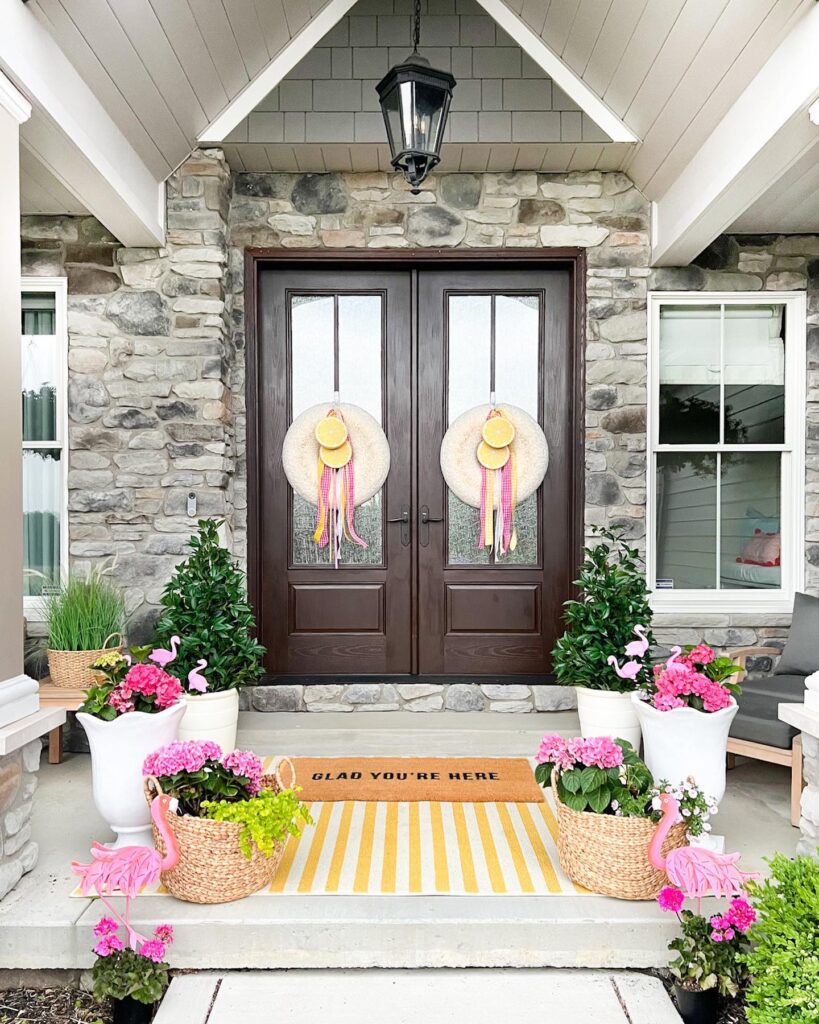 Sunny Summer Welcome

