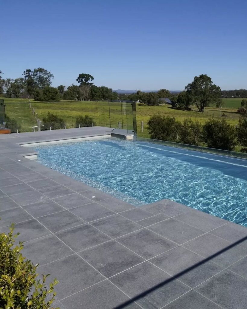 Geoceramica Eden Elegante Eclipse & Eclipse Grande Poolside
